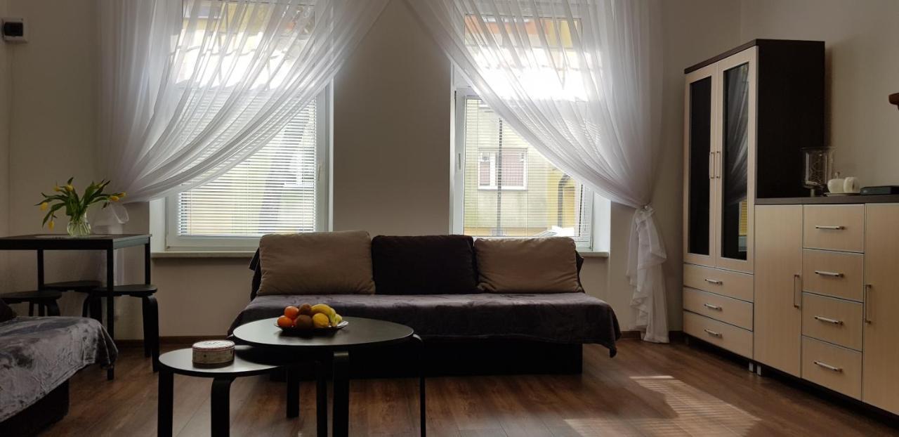 Apartament Vivienda Устка Екстериор снимка