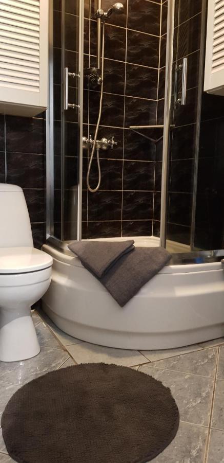 Apartament Vivienda Устка Екстериор снимка